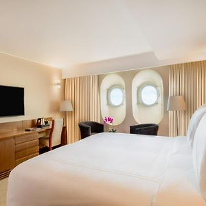 Habitación Signature con Cama King